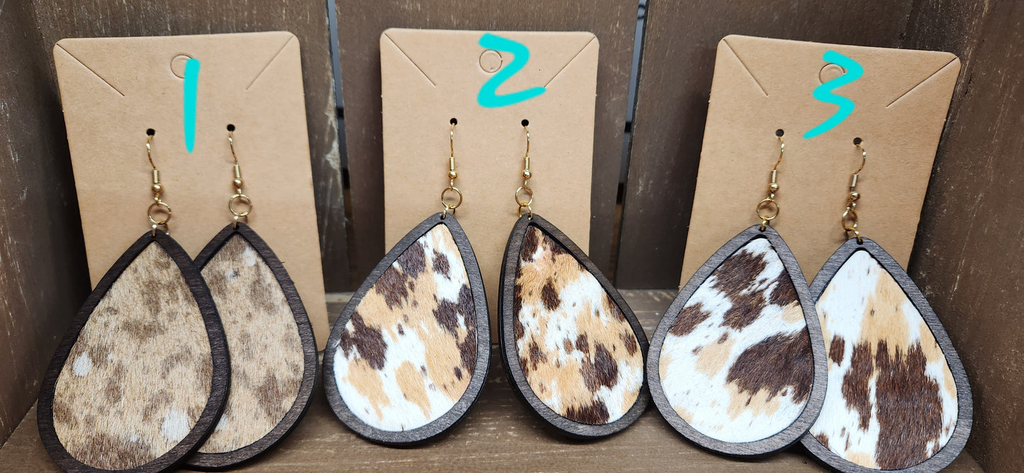 Wood Cowhide Teardrop Earrings